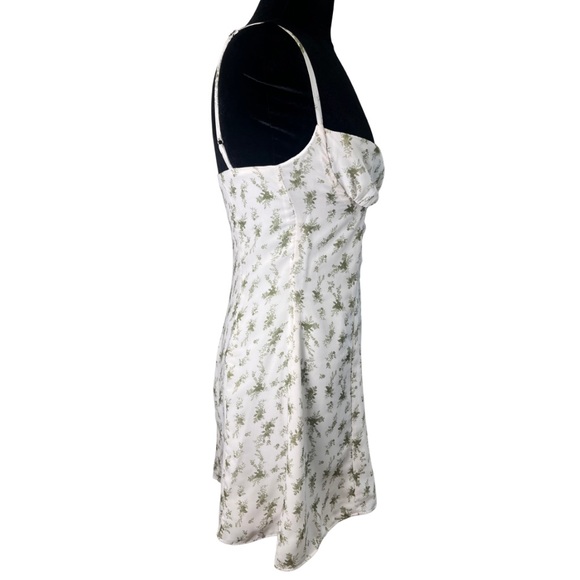 NWOT HOUSE OF CB 'Christiana' Garden Print Mini Dress  - L *47 - Picture 6 of 12